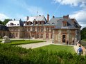 2015-05-21 15-30-26 Chateau de Breteuil JFi